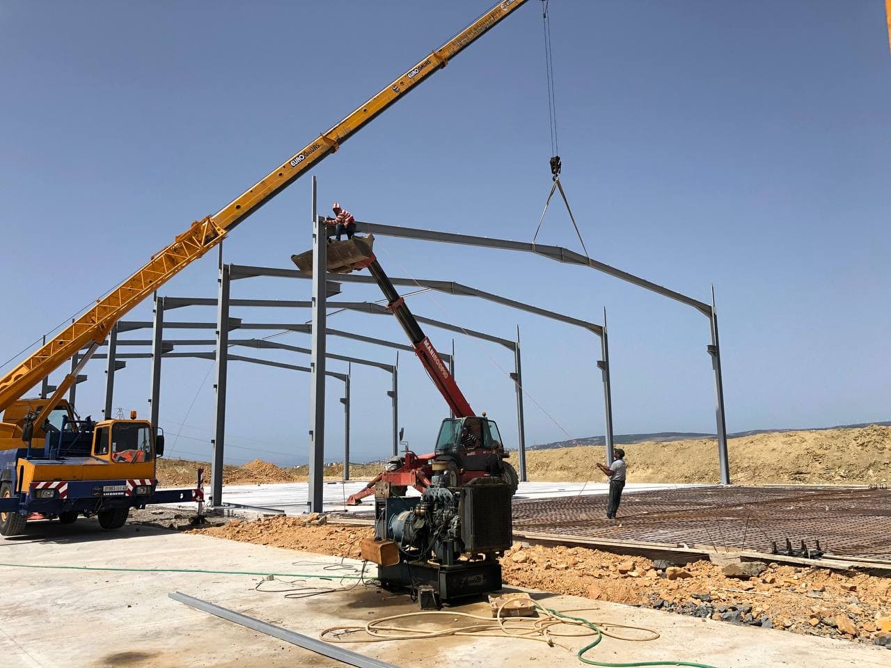 Montage charpente avec grue